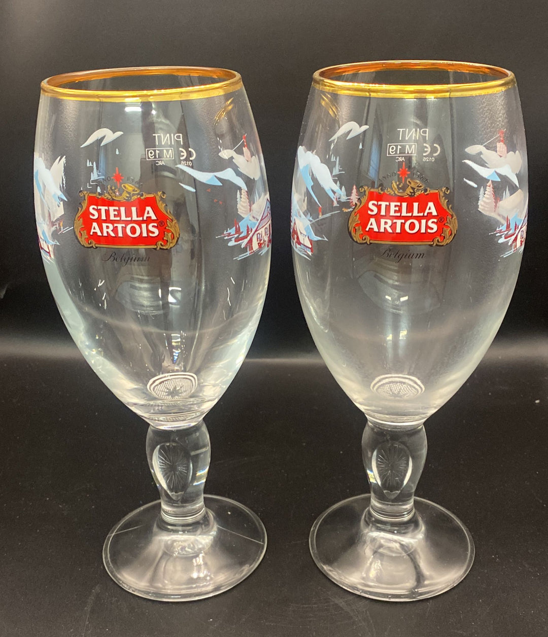 STELLA ARTOIS pint GLASS CHRISTMAS EDITION