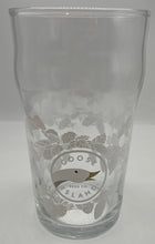 Load image into Gallery viewer, Goose island 20oz nucleated pint glass M20

