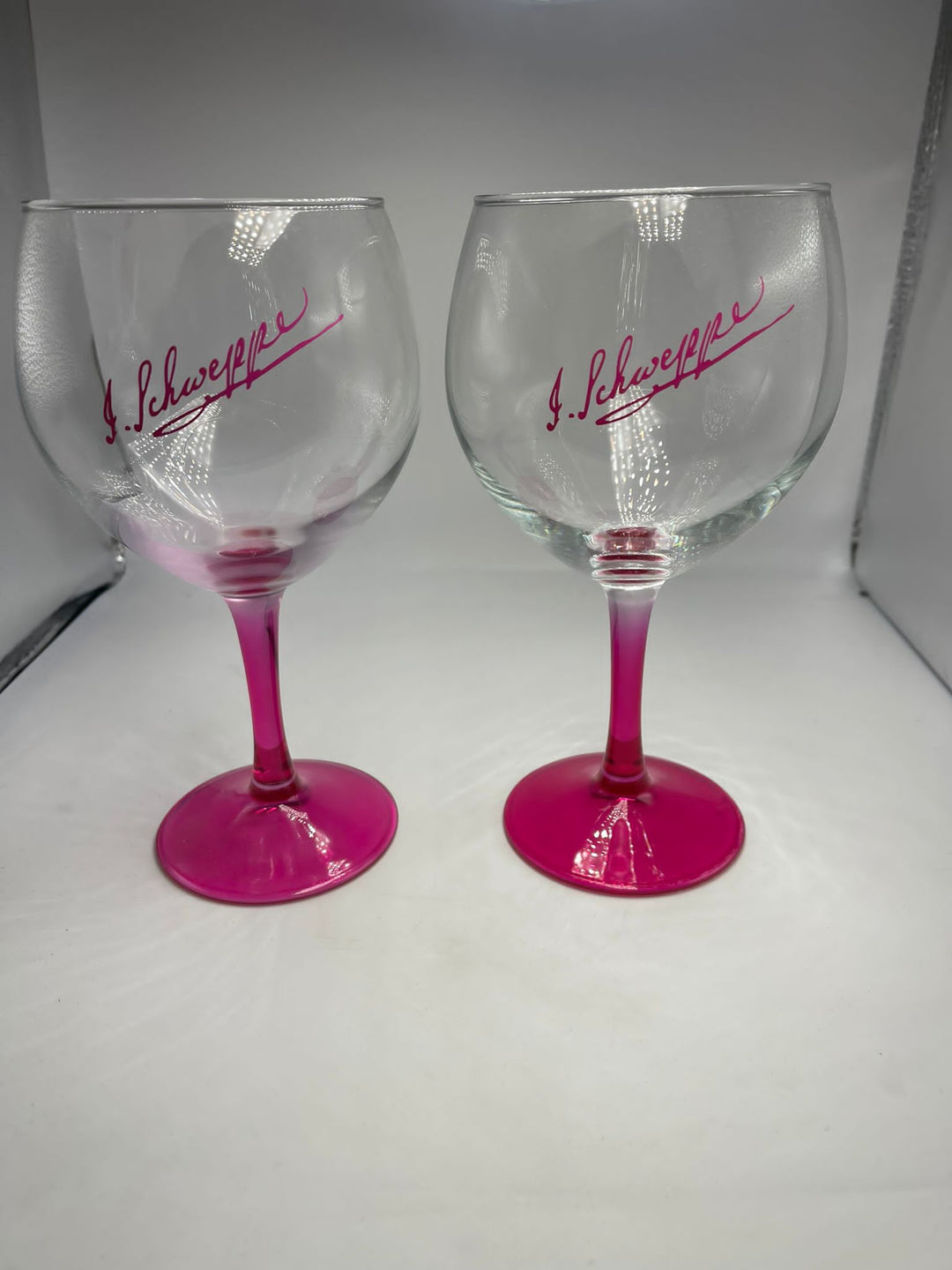 SCHWEPPES LARGE PINK GIN BALLOON GLASS