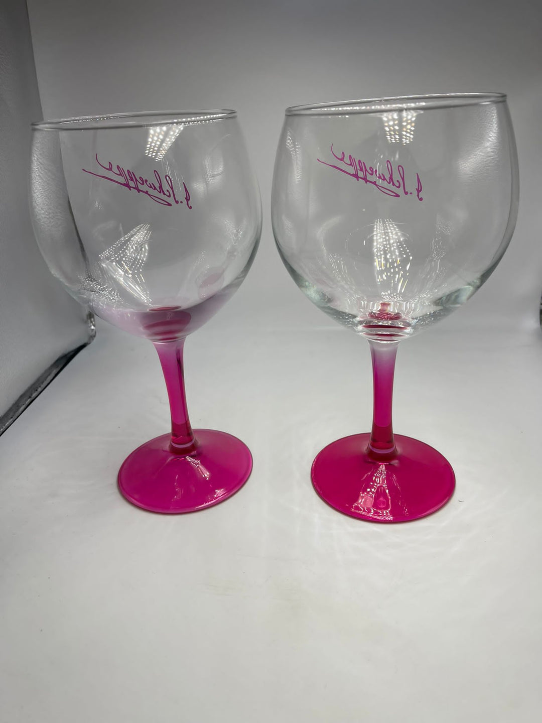 SCHWEPPES LARGE PINK GIN BALLOON GLASS